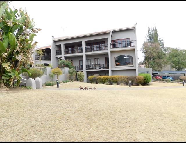 800M² TRAINING FACILITY FOR SALE IN FERNDALE